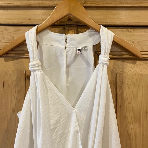 Kut From The Kloth Tank White Draped Tank Top Tee Medium - Picture 2 of 5